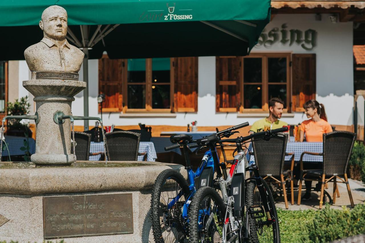 Ortner'S Resort Bad Füssing Extérieur photo The bust of František Xaver Svoboda in the town of Poděbrady