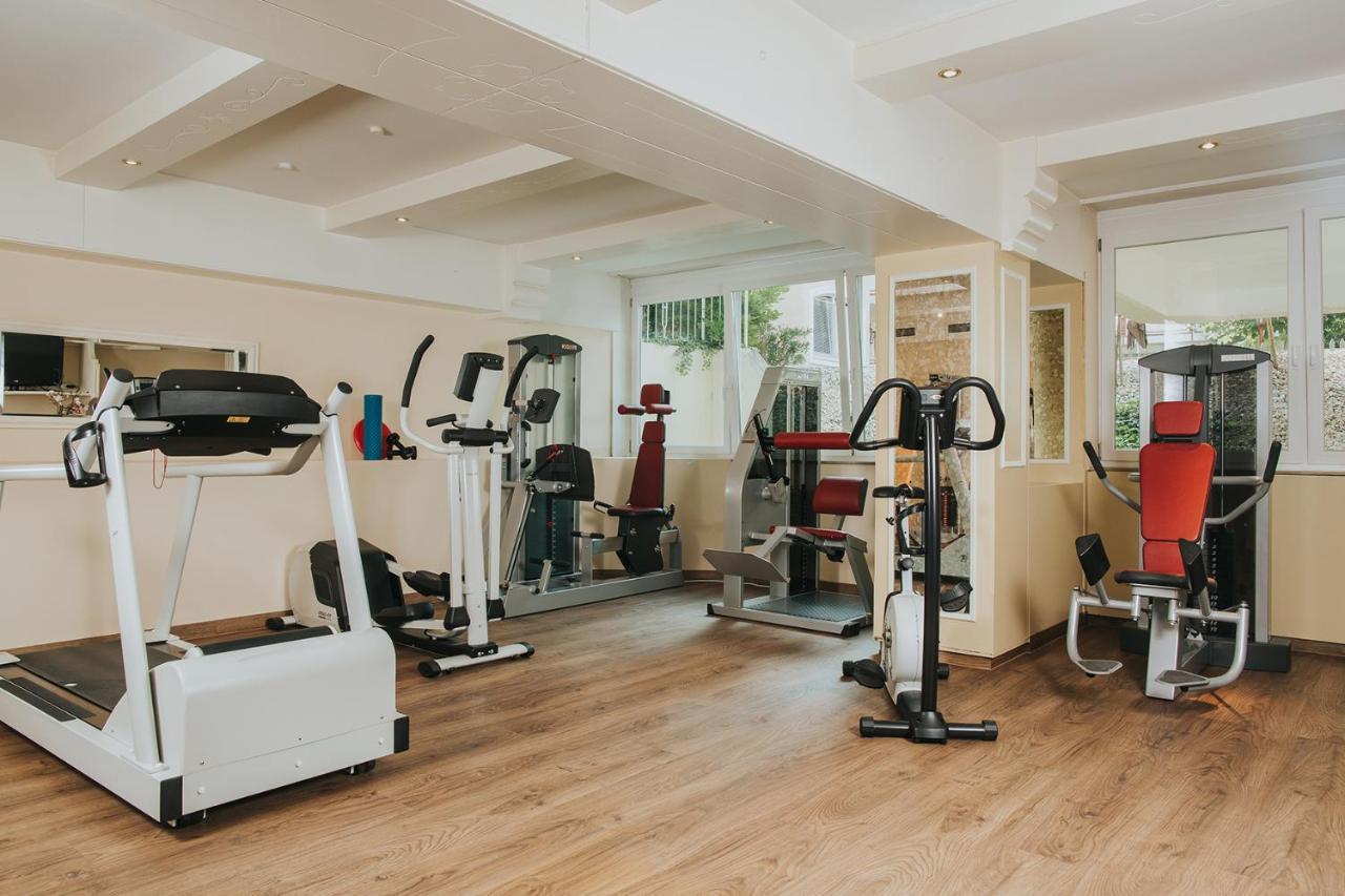 Ortner'S Resort Bad Füssing Extérieur photo A gym at the hotel